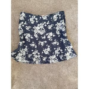 SO Floral Ruffle Hem Mini Skirt - Blue & White